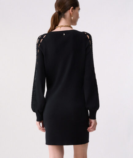 ABITO CON CUT OUT RICAMATI