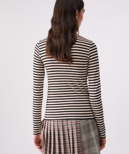 T-SHIRT A RIGHE CON RICAMO